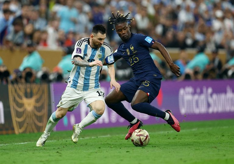 من مباراة الأرجنتين وفرنسا في نهائي كأس العالم 2022 ليونيل ميسي قائد منتخب الأرجنتين