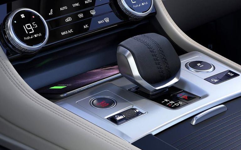 سيارة جاجوار الجديدة