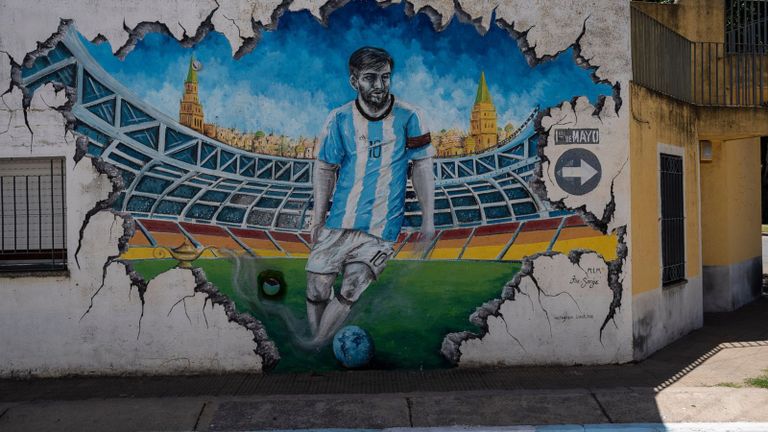 ليونيل ميسي ليونيل ميسي قائد منتخب الأرجنتين