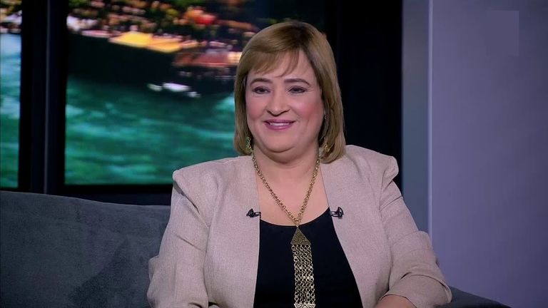 الدكتورة هالة منصور أستاذ علم الاجتماع علاقة المصريين بالدين راسخة وقديمة - أرشيفية