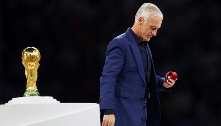 ديشامب مدرب منتخب فرنسا في كأس العالم 2022