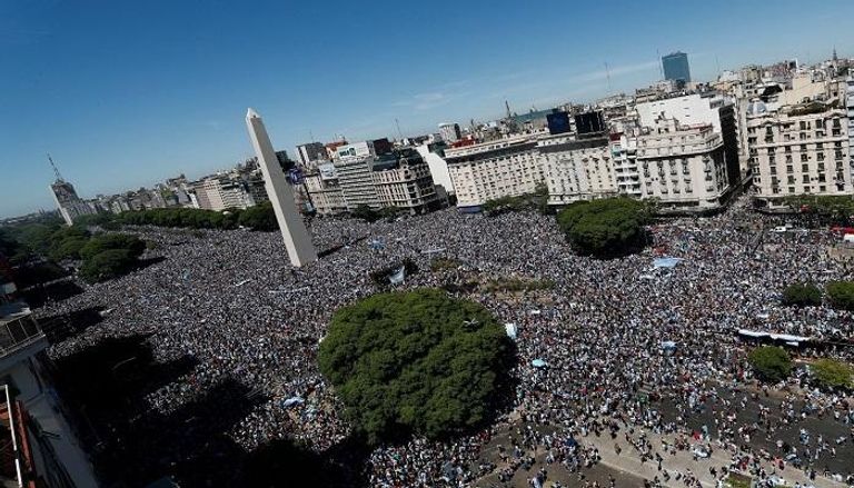 احتفالات جماهير المنتخب الأرجنتيني بكأس العالم