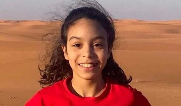 والدة الطفلة المغربية تعتذر وتدعو لوقف التعليقات السلبية الطفلة الساخرة من رونالدو تمر بأزمة نفسية