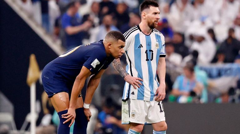 ميسي لحظة احتفاله بكأس العالم