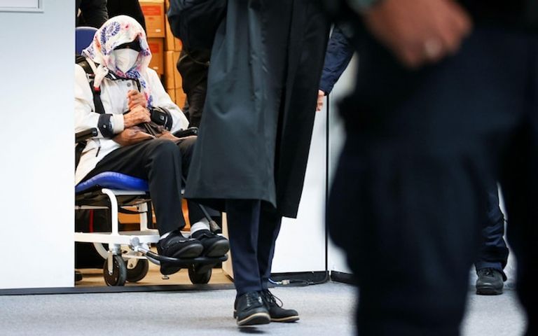 الألمانية المدانة إرمجارد فورخنر خلال محاكمتها