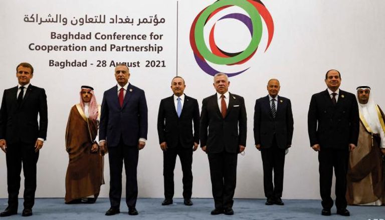 رؤساء دول عربية وأجنبية خلال مؤتمر بغداد الأول