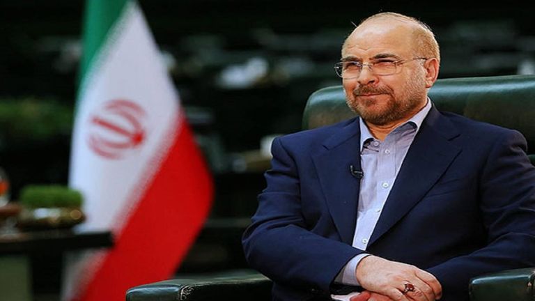 محمد باقر قاليباف وإبراهيم رئيسي 