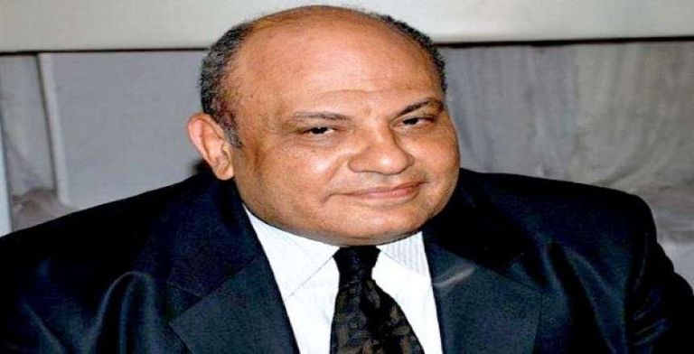 عاصم خليفة رئيس الاتحاد المصري للاسكواش لعبة الاسكواش