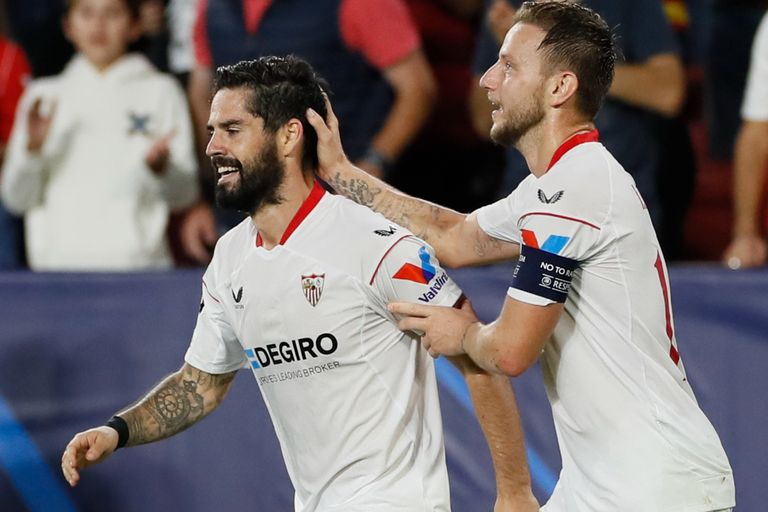 إيسكو وراكيتيتش إيسكو في مواجهة ناديه السابق ريال مدريد