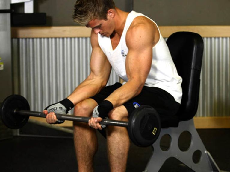 تمرين Palms-up wrist curl