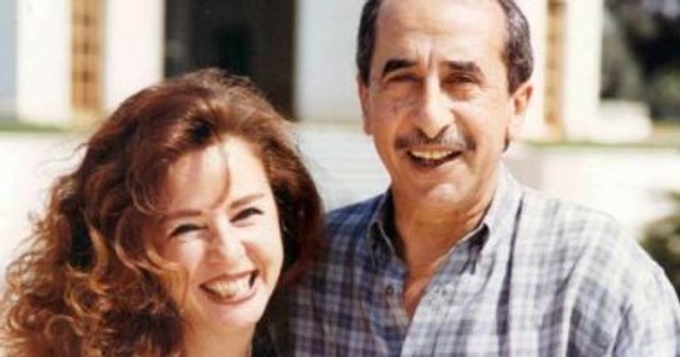 الفنانة نجلاء فتحي