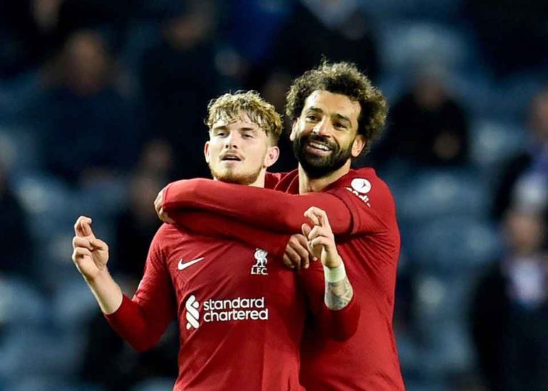 صلاح وإيليوت محمد صلاح نجم ليفربول