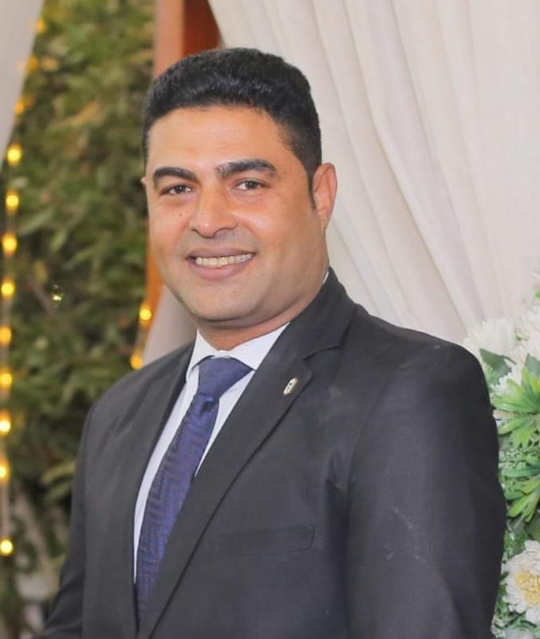 الدكتور أحمد عبيد أمين صندوق نقابة الصيادلة في مصر