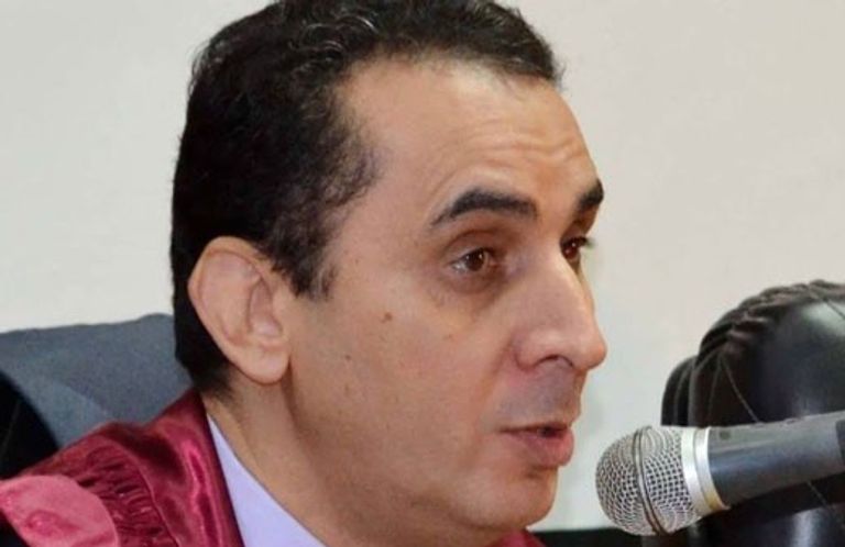 جانب من تطبيق تقنية الفيديو في الكلية