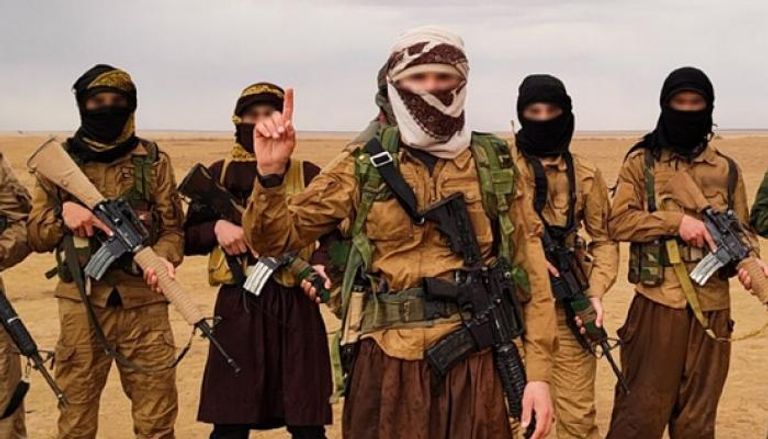 عناصر من تنظيم داعش الإرهابي بالعراق