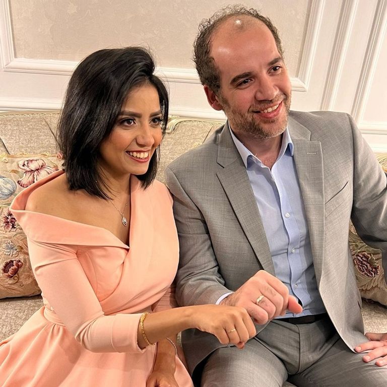 سهر الصايغ مع خطيبها