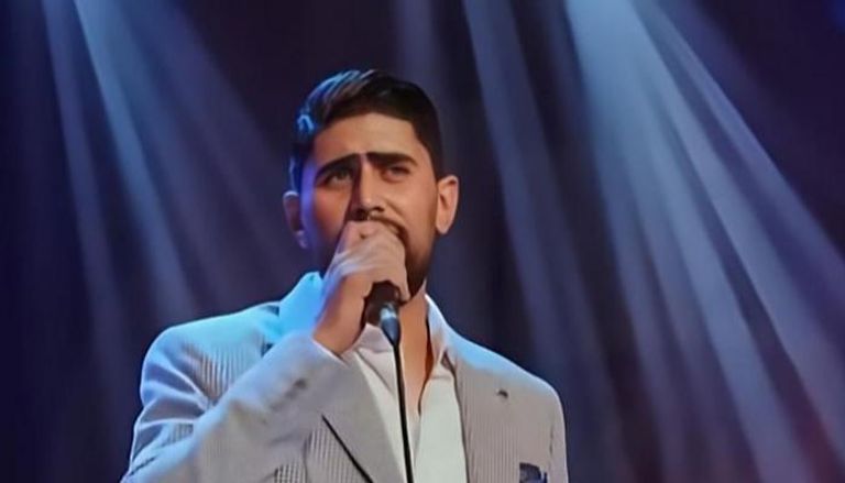 المطرب النقاش ورامي جمال