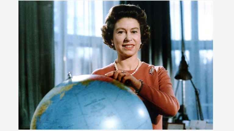 احتفال العائلة الملكية بالكريسماس