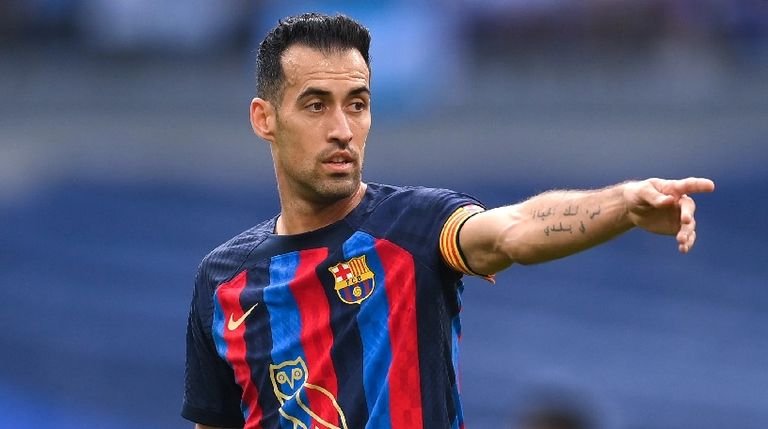 سيرخيو بوسكيتس فرينكي دي يونج نجم برشلونة