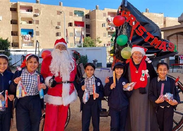 أطفال مصريون يحتفلون بعيد الهالوين