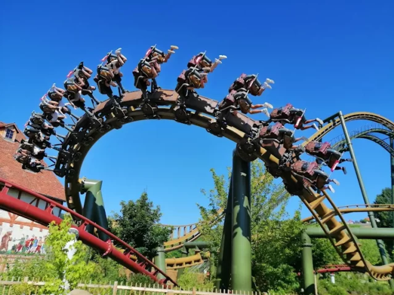 حديقة كيلسبيرج أحد أماكن السياحة في شتوتفارت السياحة في شتوتغارت…5 مزارات بقلب مدينة صناعة السيارات