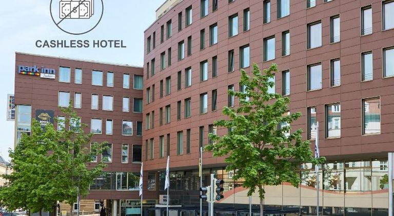 فندق بارك إن باي راديسون أحد أفضل الفنادق في شتوتغارت السياحة في شتوتغارت…5 مزارات بقلب مدينة صناعة السيارات