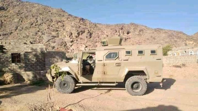 قذيفة تنطلق من عربة تابعة لقوات العمالقة - أرشيفية