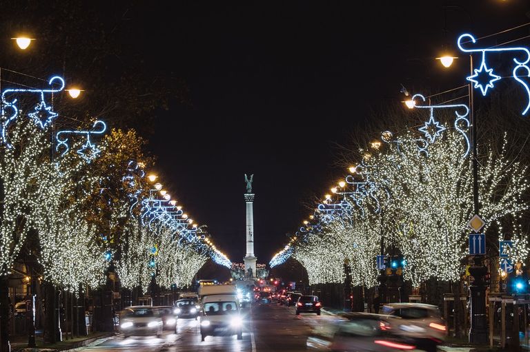 شارع فاسي أشهر شارع للمشاة بوسط بودابست