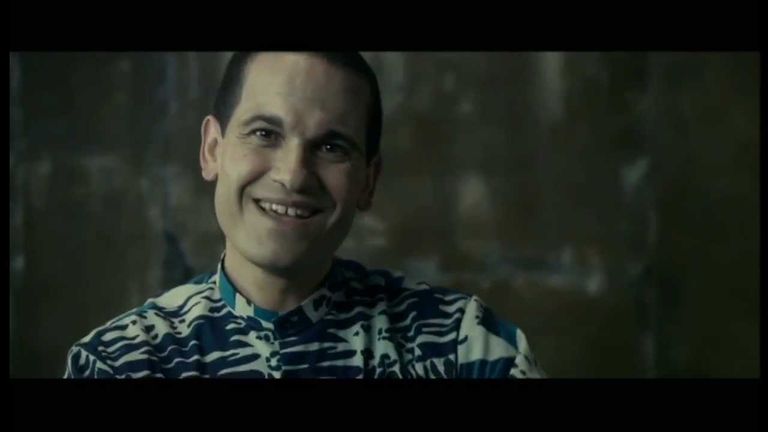 مشهد من فيلم الوثائقي "ذا إمبوستر"