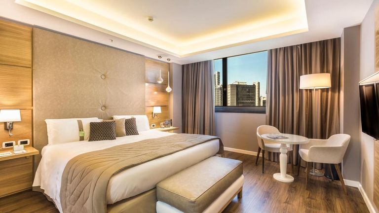 فندق إتش نابولي أحد أفضل الفنادق في نابولي السياحة في نابولي…6 أماكن تخطف الأنظار