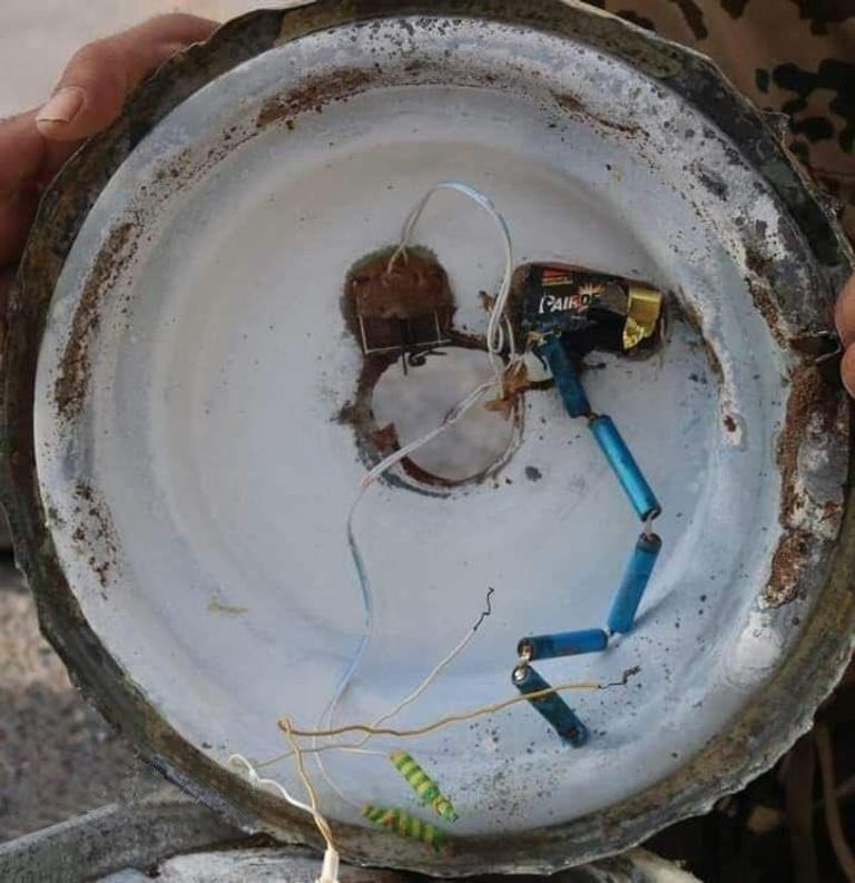 صاروخ حوّله الحوثيون إلى أكبر أنواع الألغام الأرضية باليمن