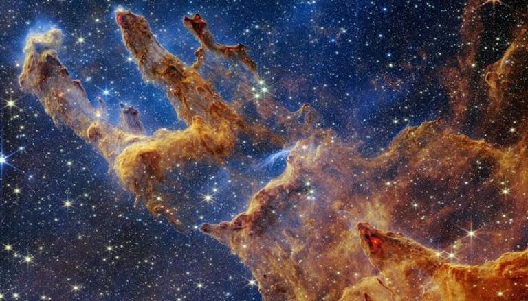 تلسكوب جيمس ويب العملاق