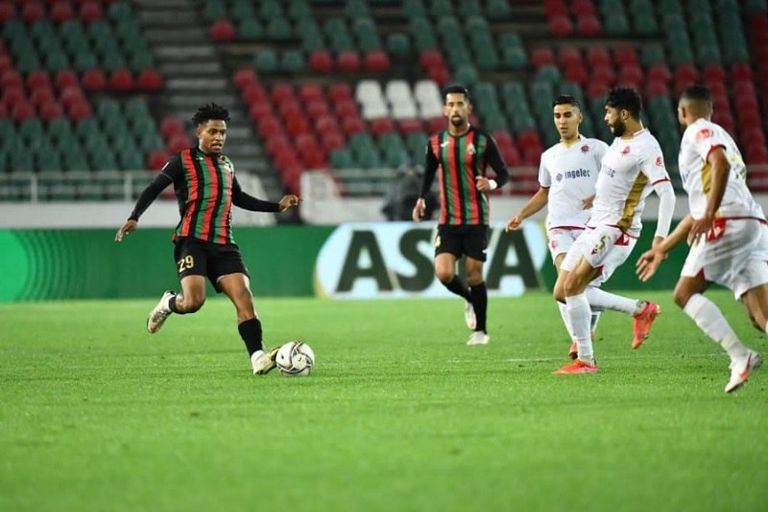 من مباراة الجيش الملكي ضد الوداد في الدوري المغربي