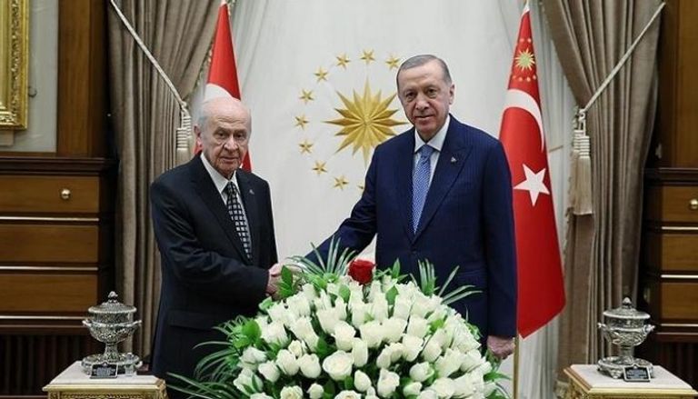 أردوغان خلال لقاء سابق مع زعيم حزب الحركة القومية التركية