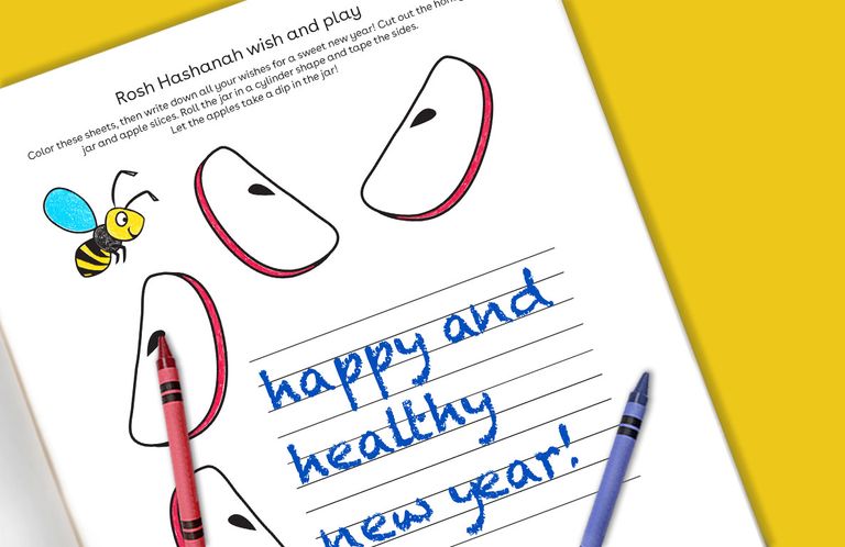 كتابة ورقة الأمنيات للسنة الجديدة عادة إيجابية - أرشيفية