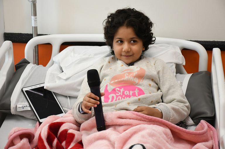 Girl Ruqaya in hospital 57357