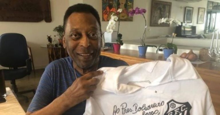 بيليه بيليه أسطورة البرازيل