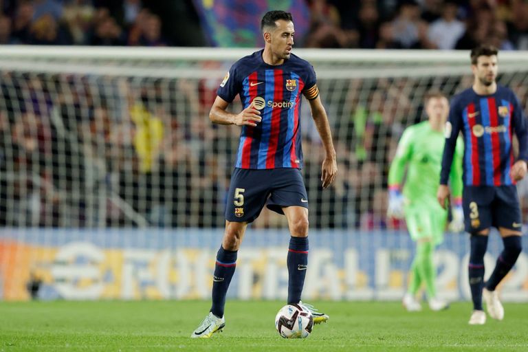 سيرجيو بوسكيتس سيرجيو بوسكيتس لاعب وسط وقائد برشلونة