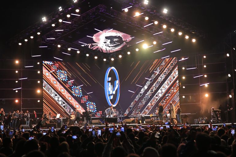 المطرب المصري محمد منير