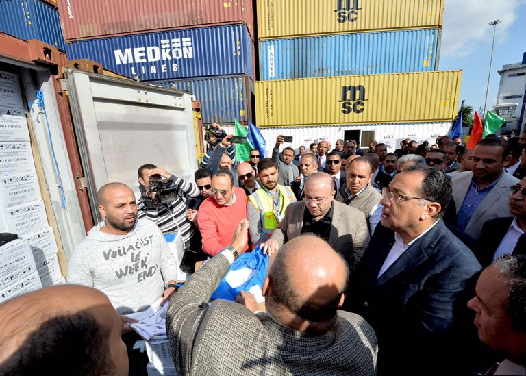 الإفراج عن السلع والبضائع في ميناء الأسكندرية الإفراج عن السلع والبضائع في ميناء الإسكندرية