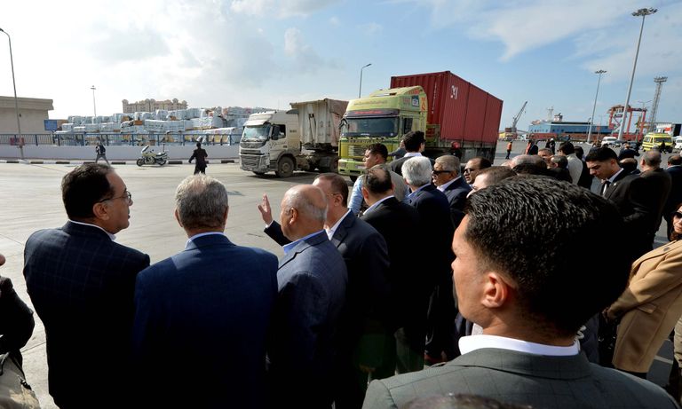 الإفراج عن السلع والبضائع في ميناء الأسكندرية الإفراج عن السلع والبضائع في ميناء الإسكندرية