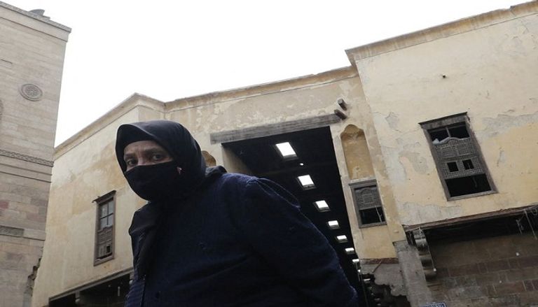 معظم دول العالم تفرض ارتداء الكمامات لمحاصرة كورونا