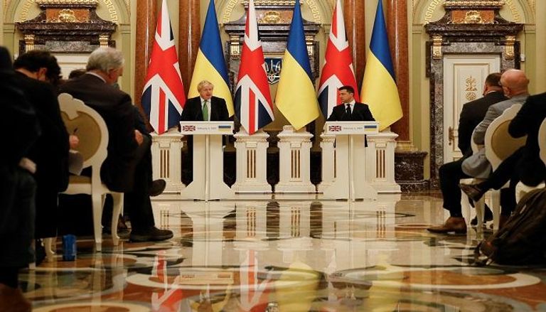 رئيس الوزراء البريطاني والرئيس الأوكراني 