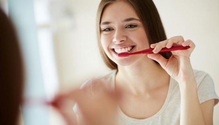 تنظيف الأسنان يساعد في منع أمراض قاتلة 