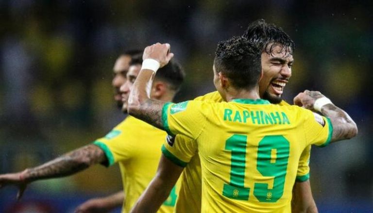 فرحة البرازيل بالفوز على باراجواي