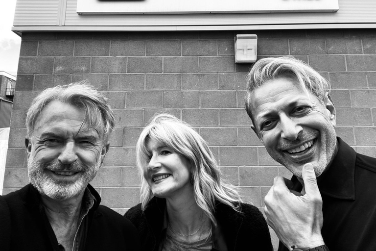 مشهد من فيلم "جوراسيك وورلد 3"