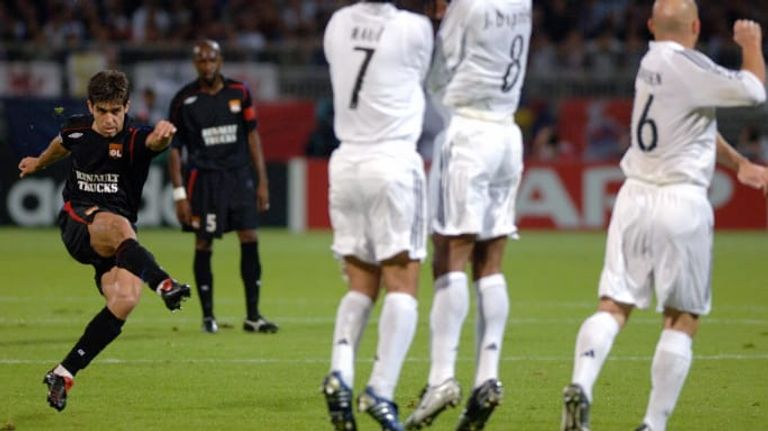 جونينيو يسجل في ريال مدريد