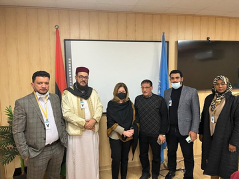 ستيفاني وليامز في زيارة لبنغازي