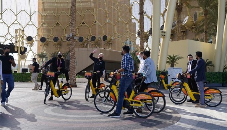 جولة بالدراجات الهوائية تستعرض تطوير موقع إكسبو دبي