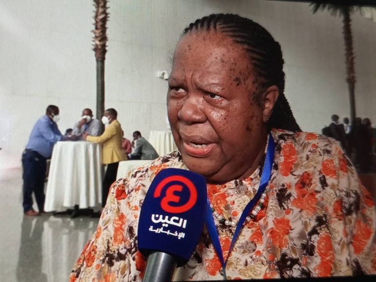 غريس باندور وزيرة العلاقات الدولية والتعاون الدولي جنوب إفريقيا